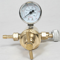 LPG Regulator With Meter